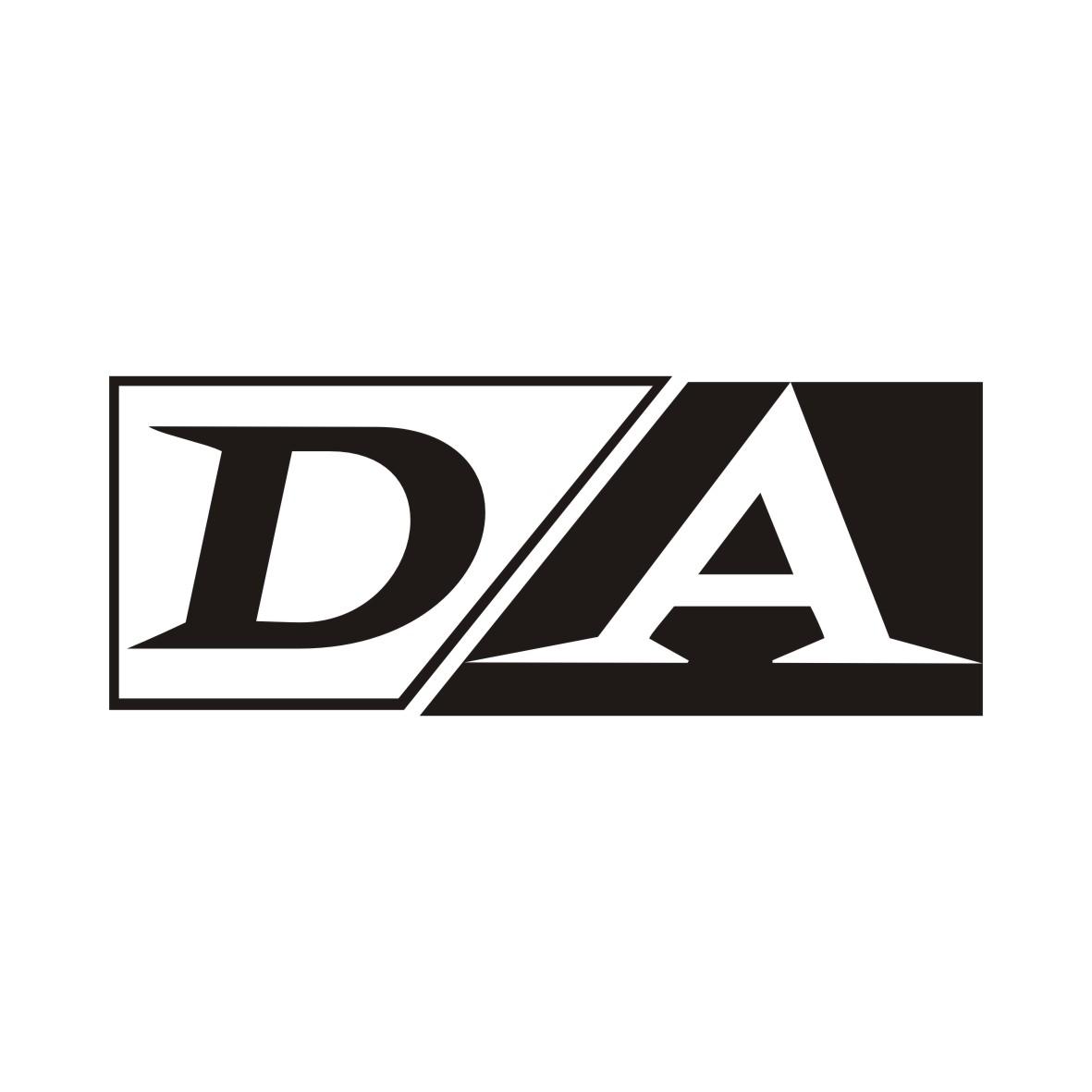 DA