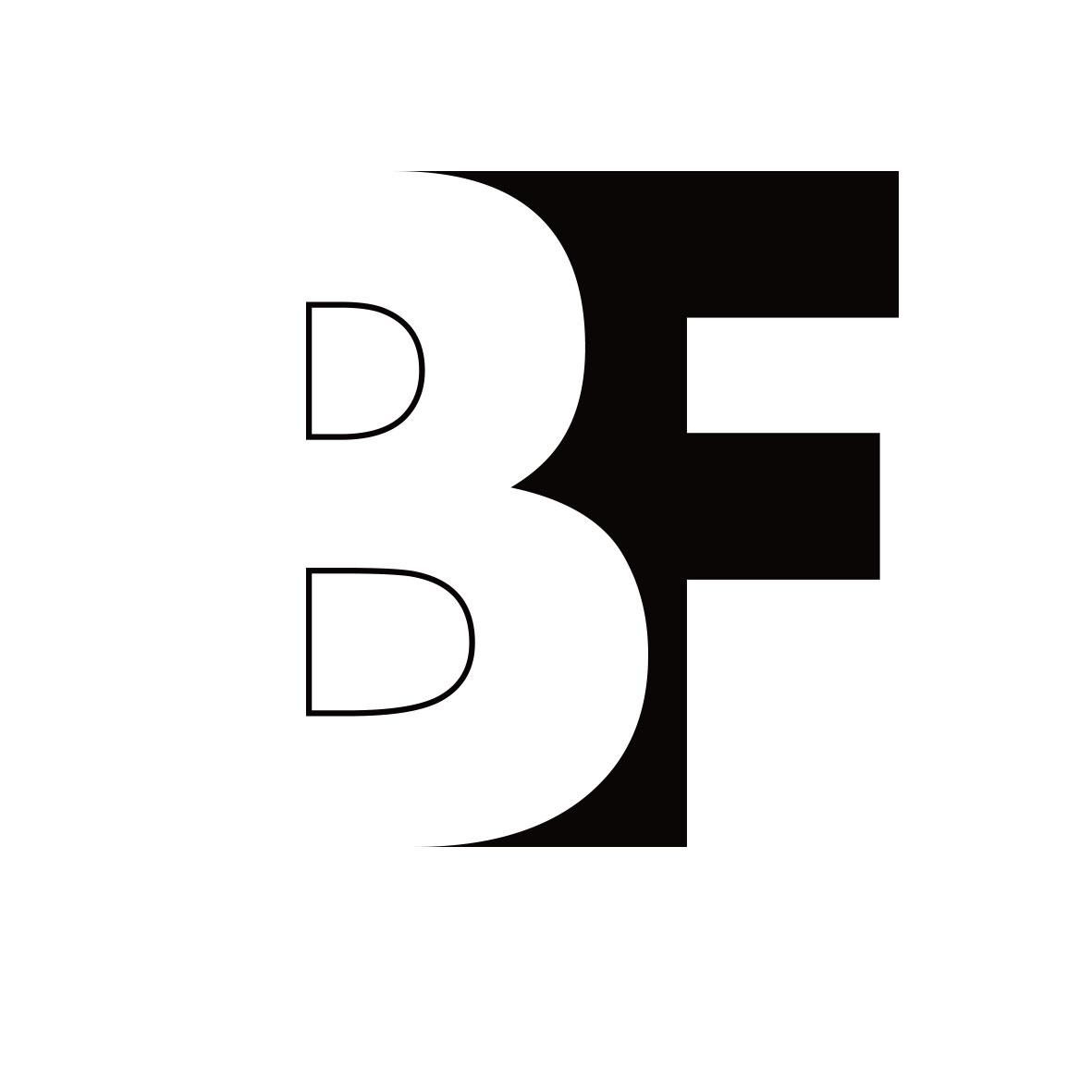 8F