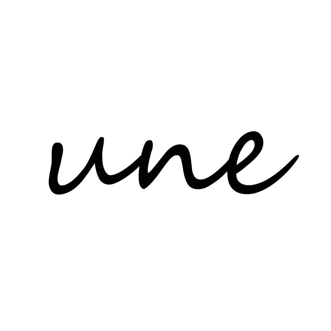 UNE 