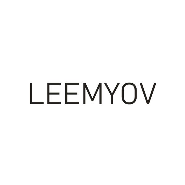  LEE MYOV      