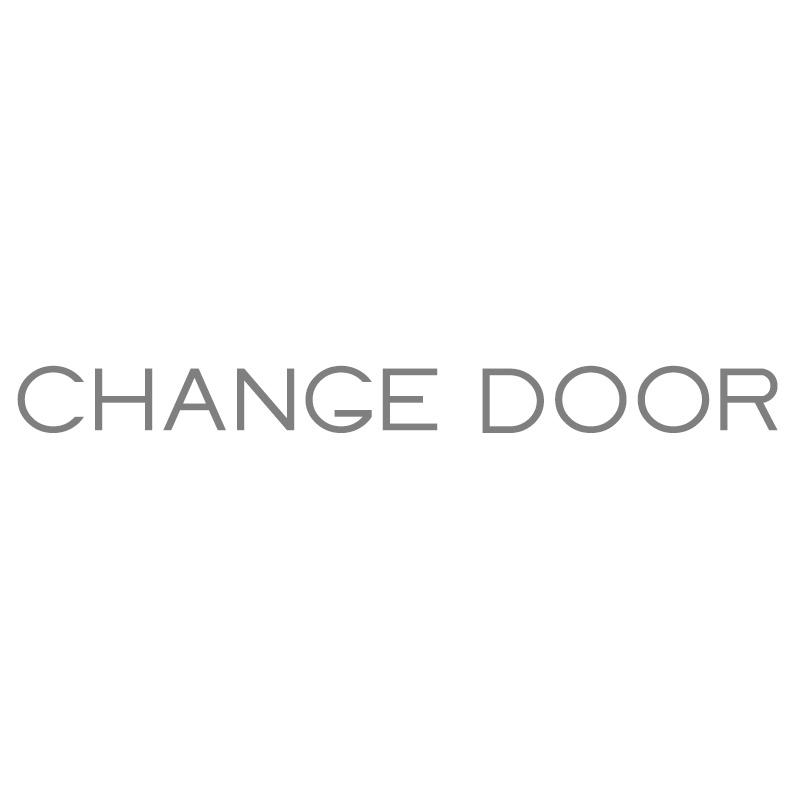 CHANGE DOOR